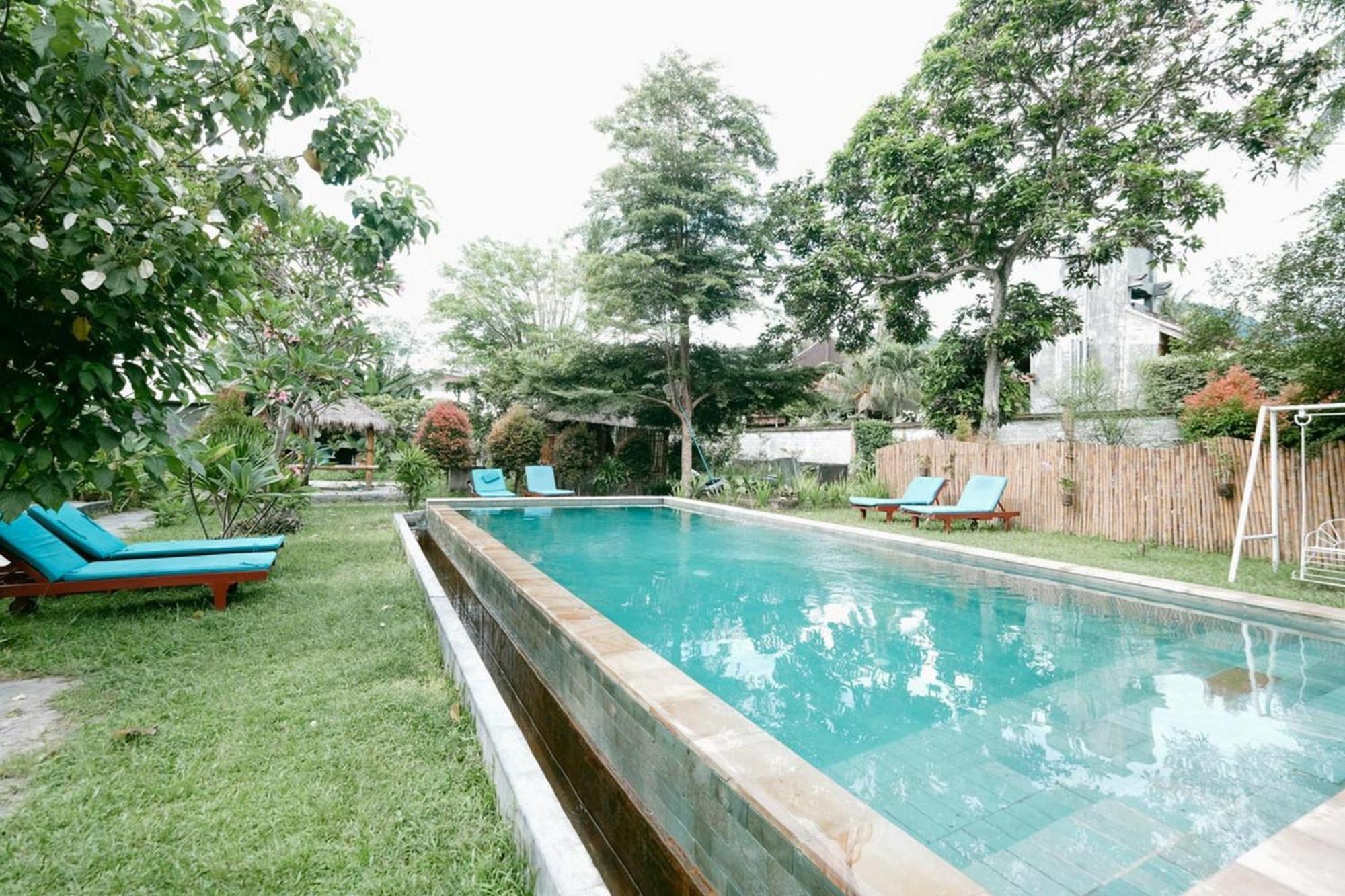 Cici Bungalow Senggigi Mangsit Esterno foto