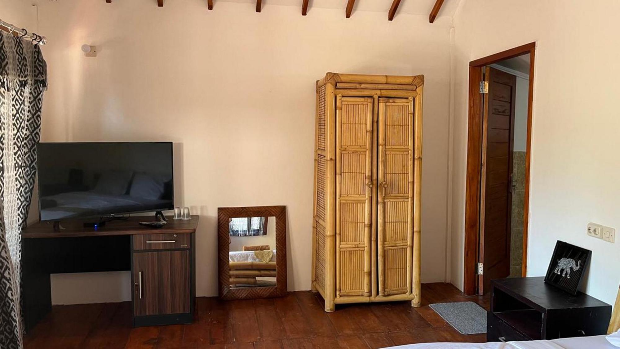 Cici Bungalow Senggigi Mangsit Esterno foto