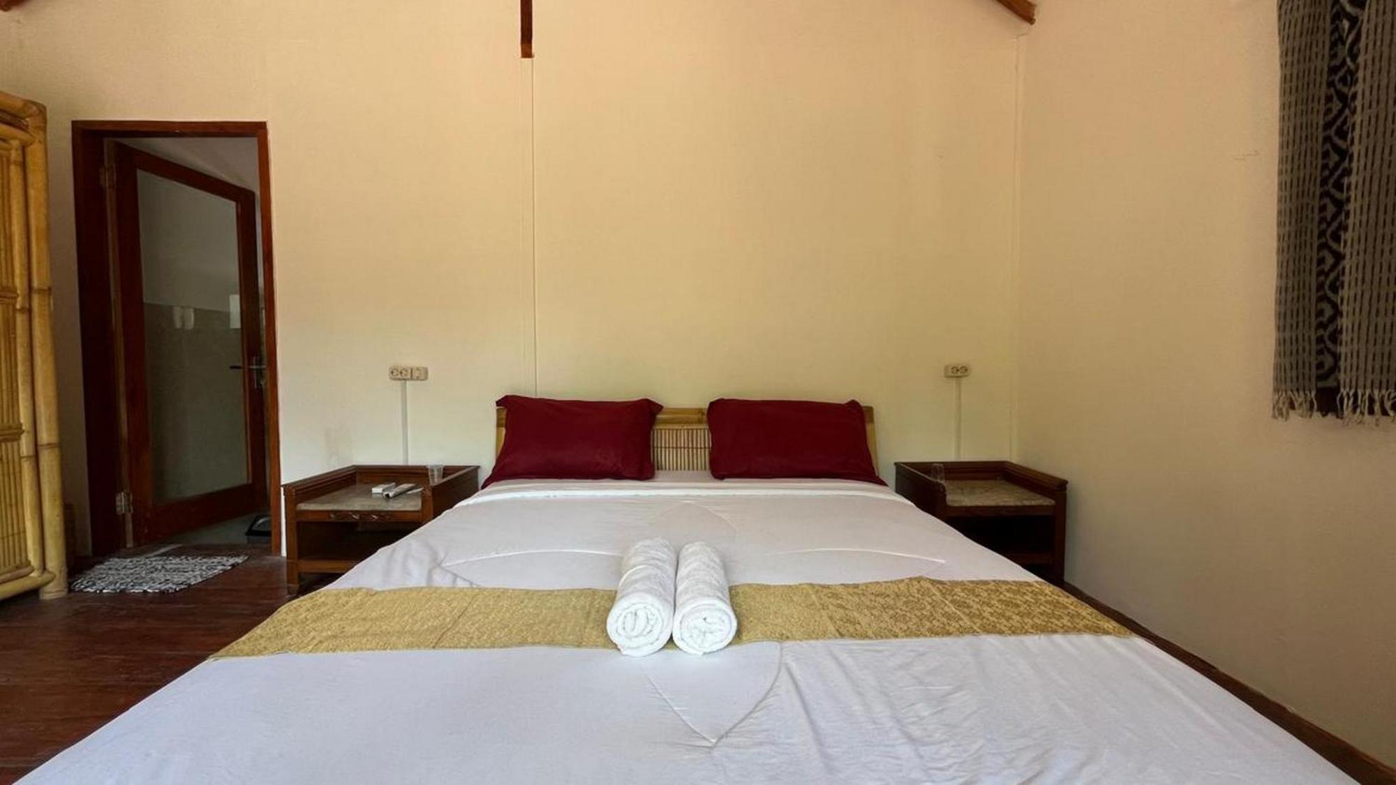 Cici Bungalow Senggigi Mangsit Esterno foto